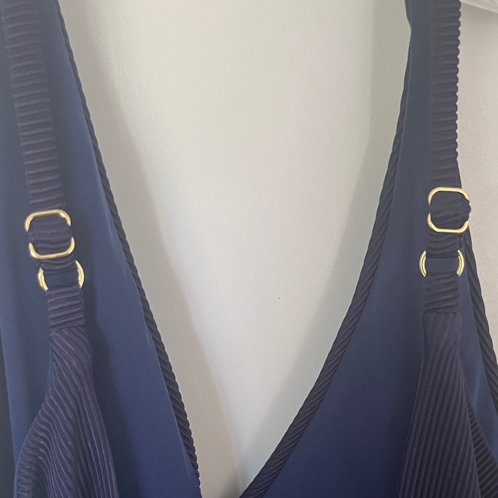 NWT Nordstrom navy maillot One Piece silky ribbed Swimsuit excellent soft feel - Picture 9 of 14